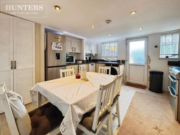 3 bed Terraced for sale Image 5