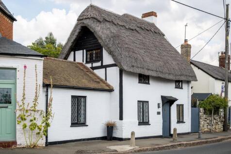 The Strand, Quainton, HP22