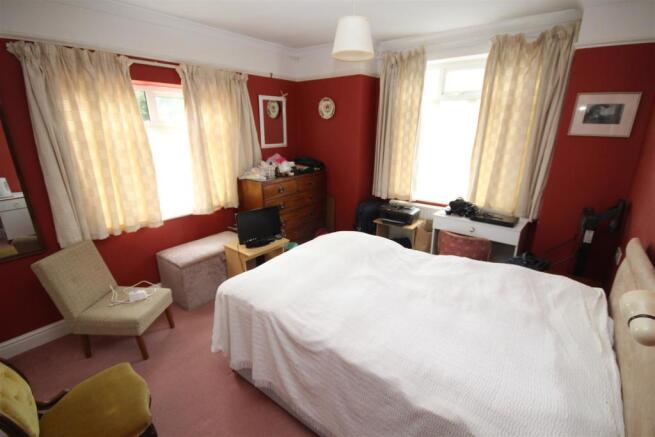 bed 1 (002).JPG