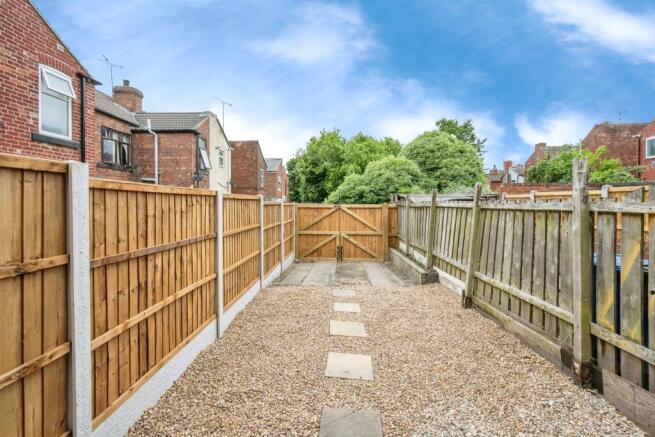 2 bed Terraced for sale Image 4