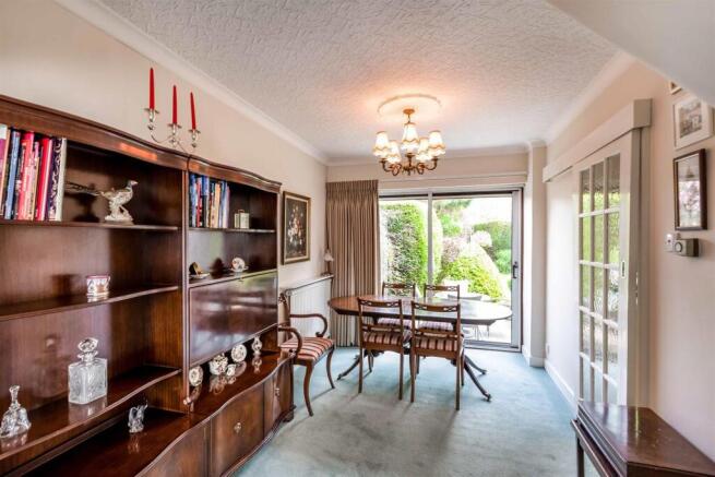 4 bed House for sale Image 5