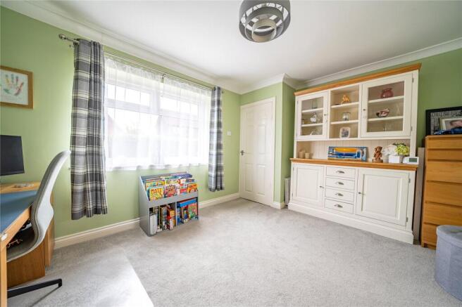 3 bed Semi-Detached for sale Image 7