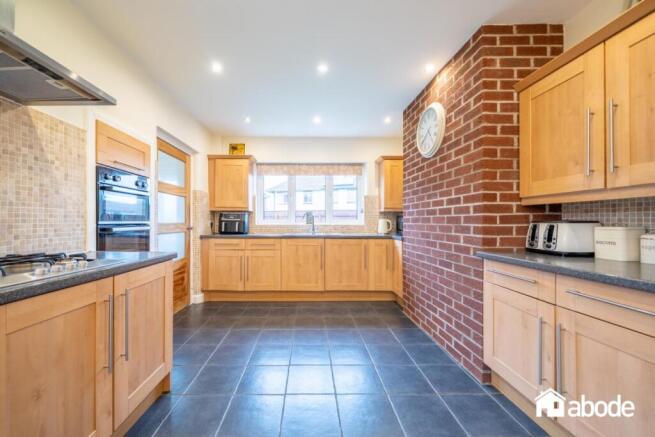 Alderson Crescent, Formby, Liverpool – další