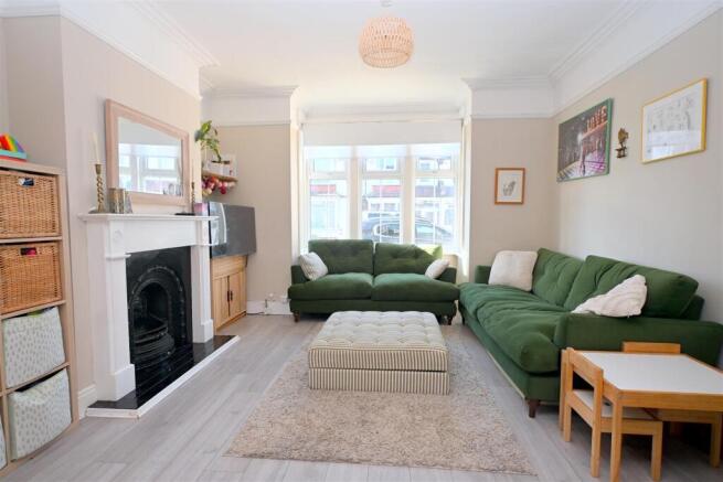 Sitting Room Area