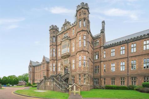Smillie Court, Dundee