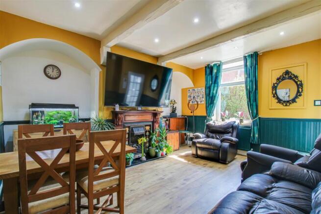 3 bed End of Terrace for sale Image 3