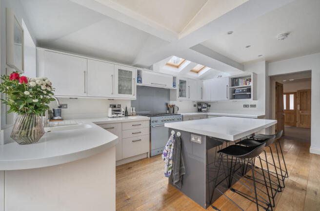 1397378-11-696138...