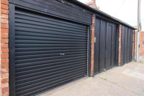 7, Moor Court, Westfield, Gosforth, Newcastle Upon Tyne NE3 4YD