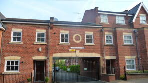16, Sandfield Court, The Bars, Guildford GU1 4LX