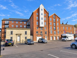 602, 41 45 Pridays Mill, Commercial Road, Gloucester GL1 2ED