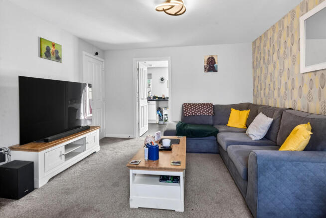 Living Room (3)