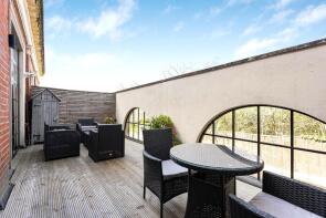 Flat 10, 87 Power House, West Street, Harrow HA1 3EL