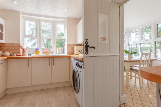 Kitchen/Breakfast Room