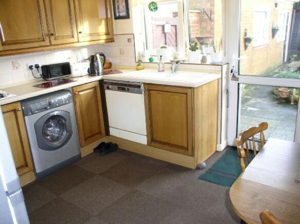 Fitted Kitchen