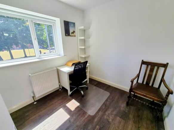 3 bed Terraced for sale Image 12