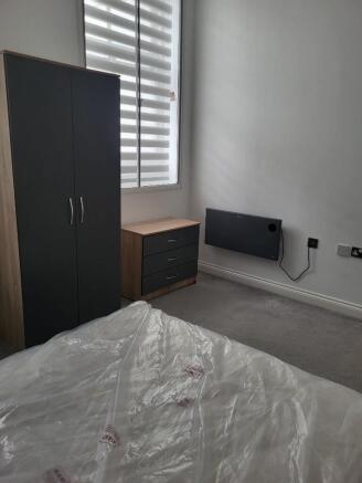 1 bed Apartment to rent Image 8