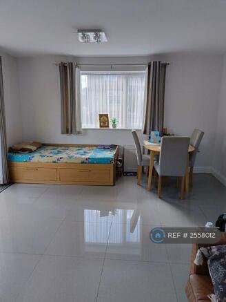 Sitting Room Image 1