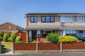 16, Parkfields, Wigan WN2 5XR