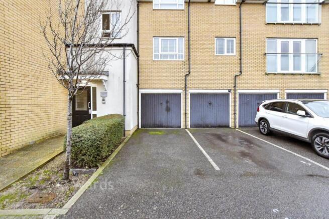 Driveway/Parking