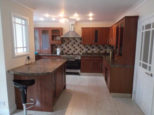 Kitchen / Breakfast Room