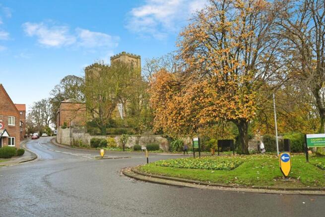 2 bed Terraced for sale Image 10