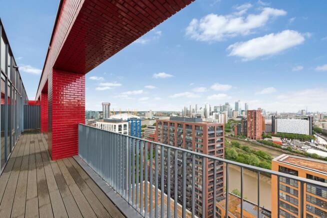 Defoe House, 123 City Island Way, London, E14 photo 4
