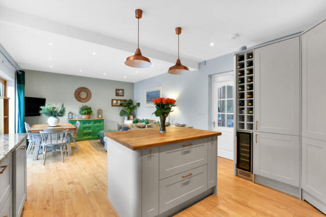 Main House: Kitchen-Dining-Family Room