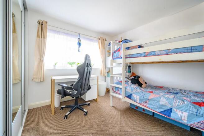 3 bed Semi-Detached for sale Image 12