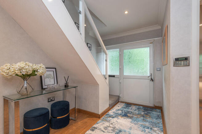 5 bed Detached Bungalow for sale Image 10