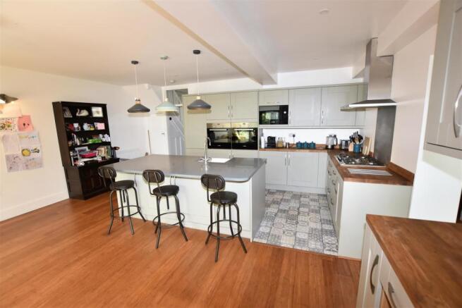 Kitchen/Breakfast/Dining/Lounge Room