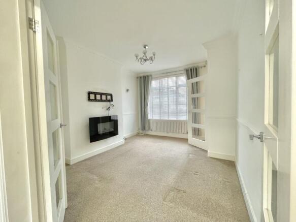 3 bed House to rent Image 7