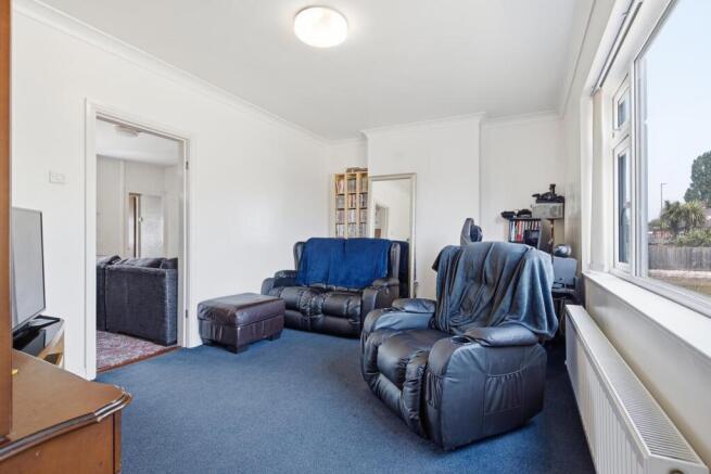 3 bed Terraced for sale Image 5