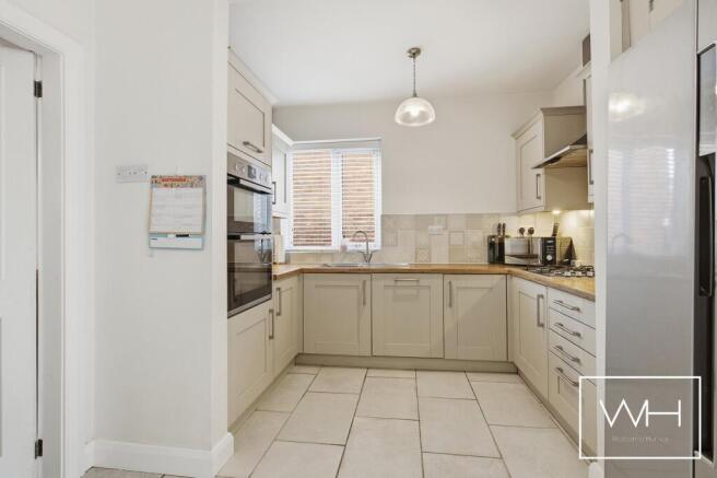 2 Mayfield Road, spr