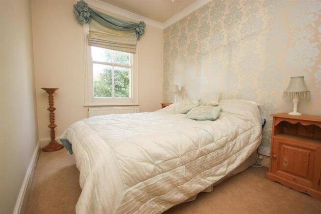 bed 3.JPG