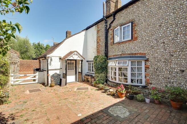3-bed terraced on High Street, Tarring, BN14, £350,000