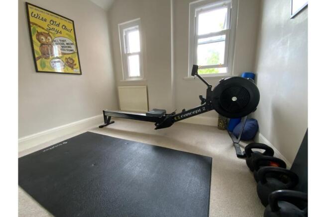 Photo 12