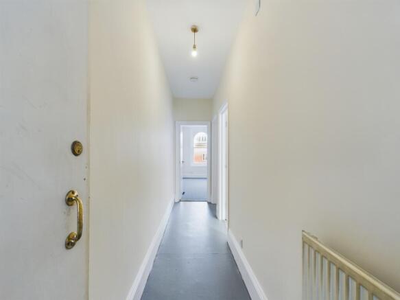 CAM01721G0-PR0071-STILL001