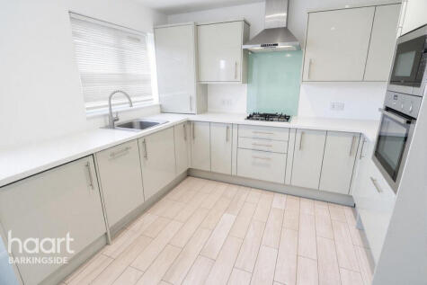 Torbitt Way, Newbury Park