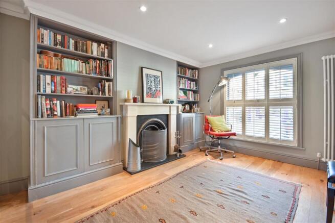 Masbro Road - Reception.JPG
