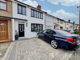 116, Eyhurst Avenue, Hornchurch RM12 4NW