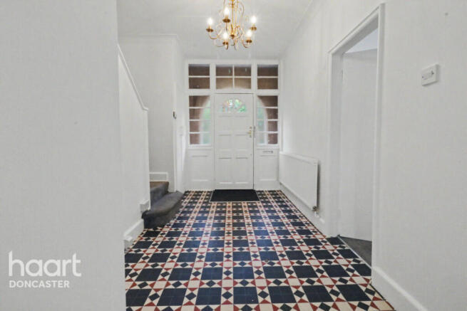 3 bed Detached for sale Image 6