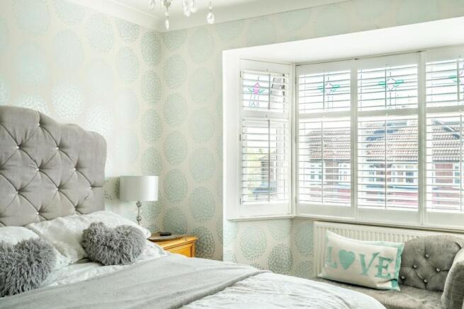 4 bed Semi-Detached for sale Image 8