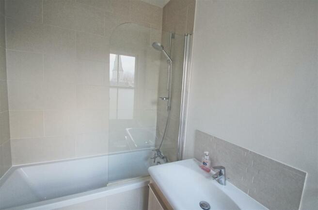 LUXURY BATHROOM