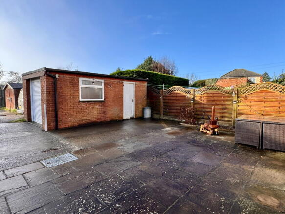 3 bed Semi-Detached for sale Image 11