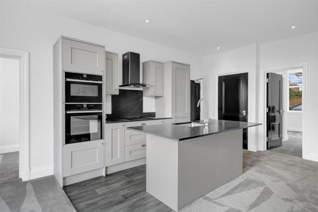 Kitchen Lounge Area