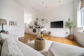 Flat 4, 3 Bowden Court, White Horse Hill, Chislehurst BR7 6DG