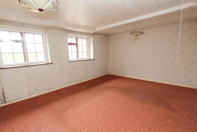 Bedroom 2.jpg
