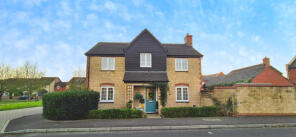 66, St Michaels Gardens, South Petherton TA13 5BQ