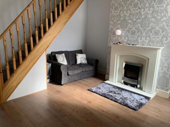 3 bed House of Multiple Occupation to rent Image 4