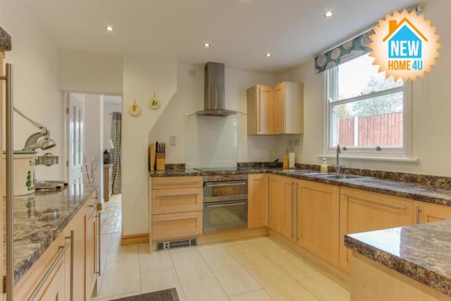KITCHEN: